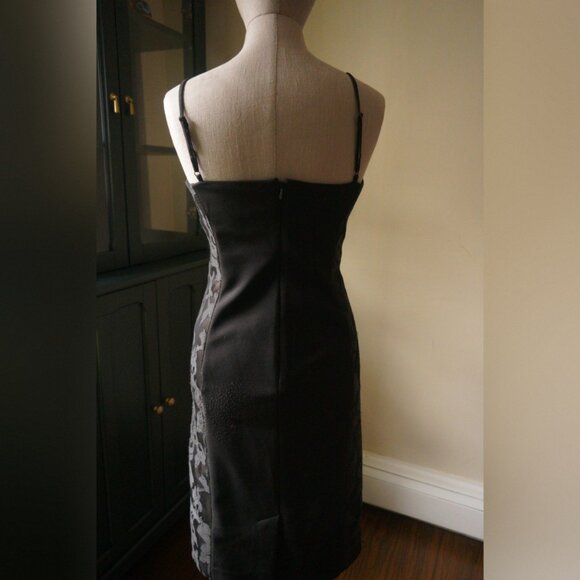 🖤 Vince Camuto Black Sheer Lace Side Panel Bodycon Dress - Size 6 🖤 - Picture 5 of 7